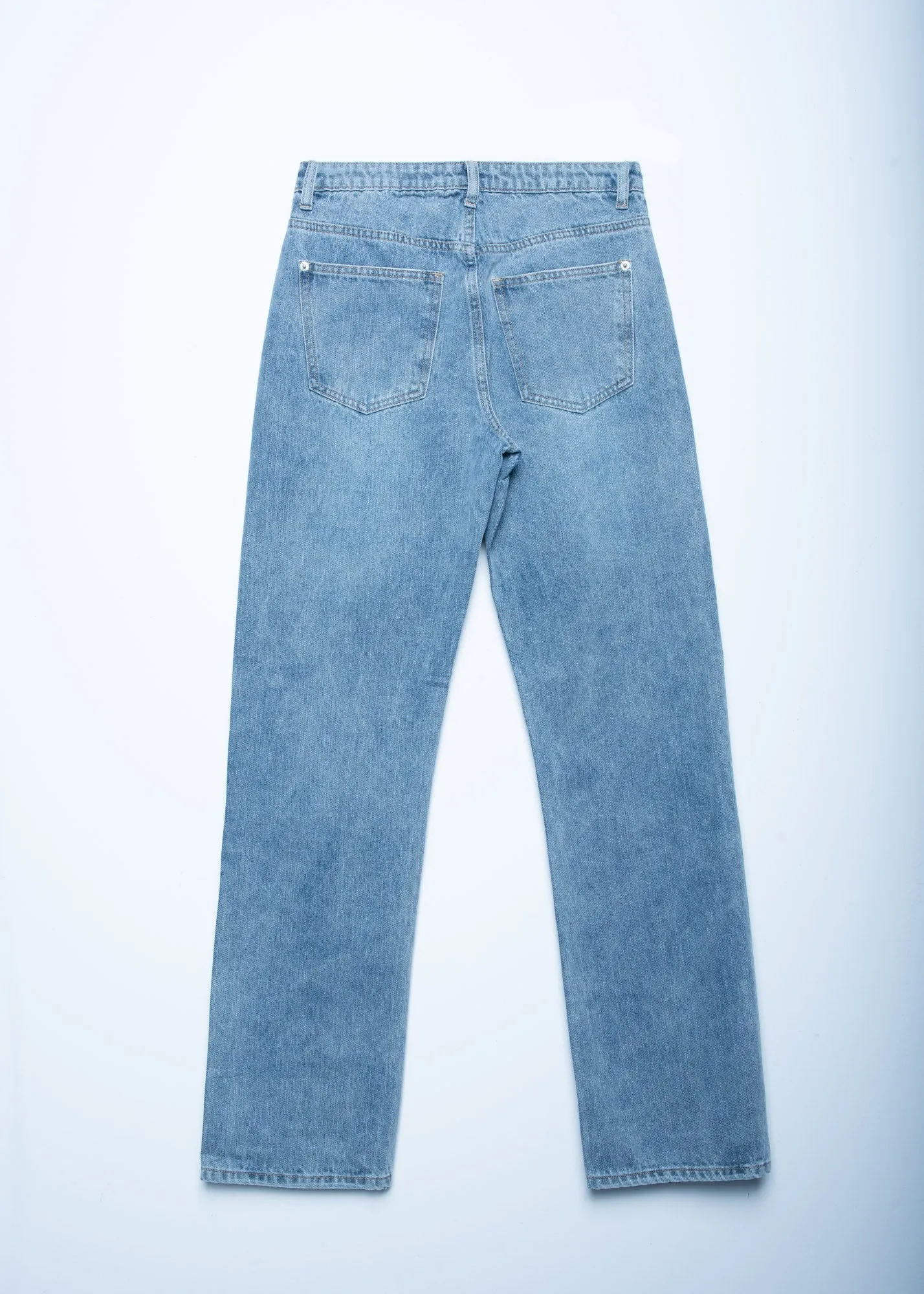 Jeans liscio a vita alta