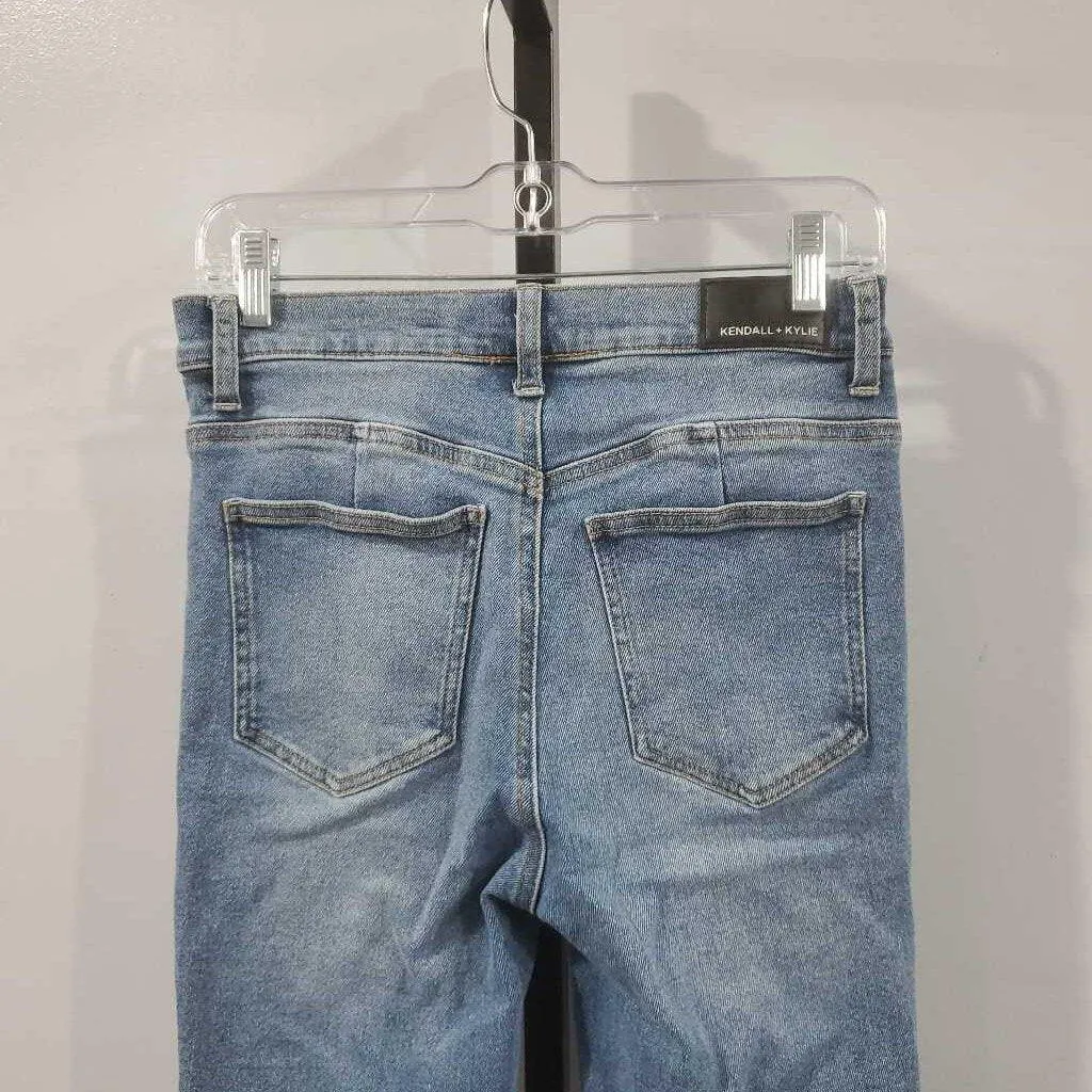 Kendall   Kylie Jeans 5