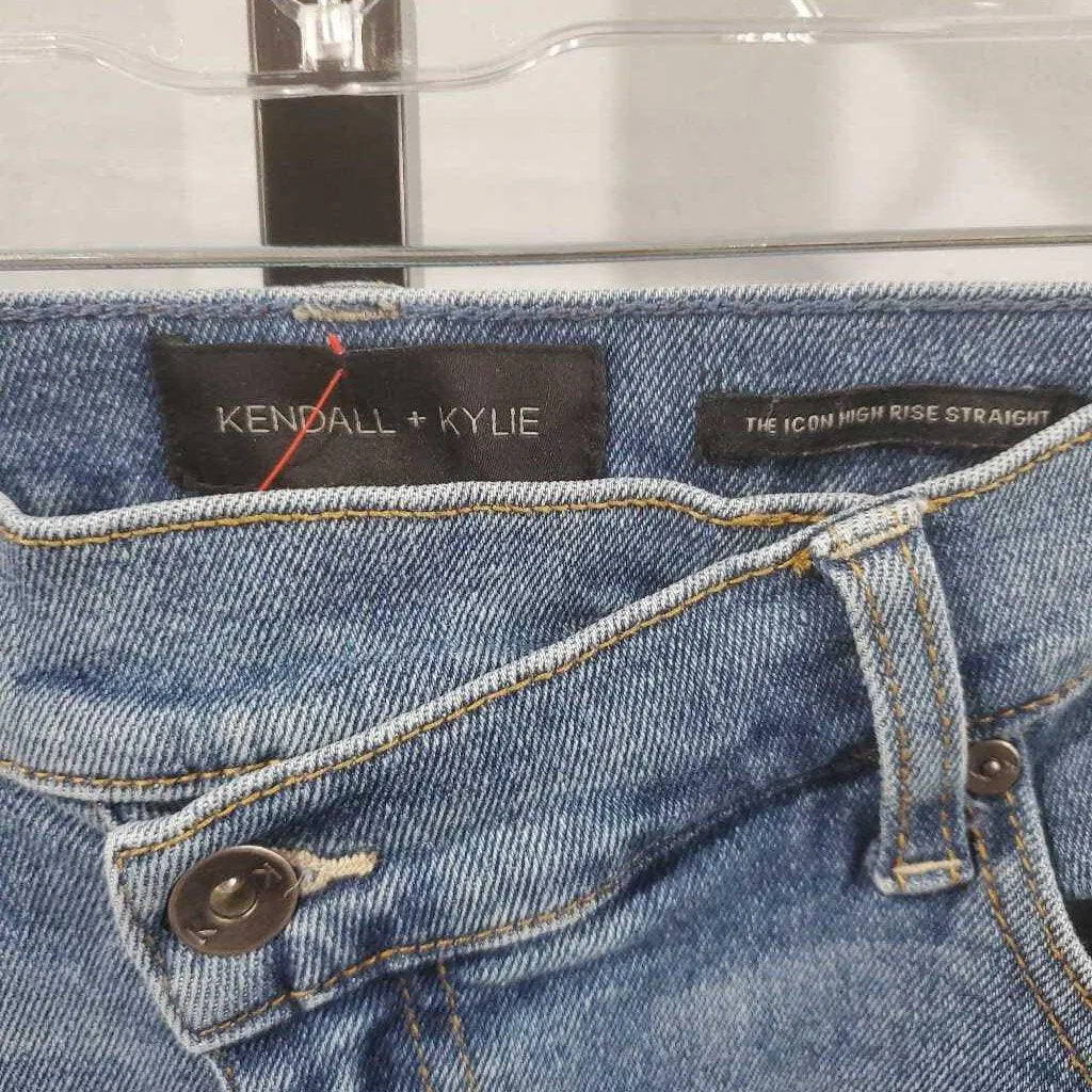 Kendall   Kylie Jeans 5